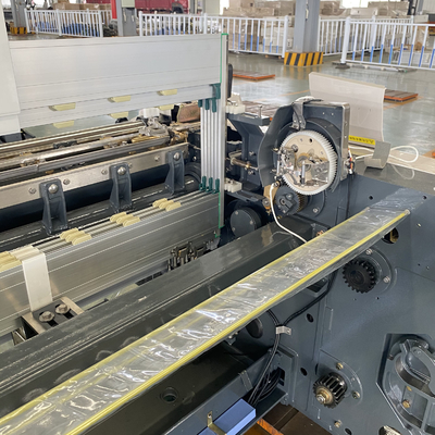 Maszyna z podwójnym podajnikiem Water Jet Loom Tkanina z włókien 1000 RPM Loom Textile Machine