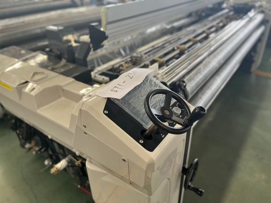 Poliestrowa maszyna do tkania krosna High Speed ​​​​1000RPM 2.1m Water Jet Power Loom